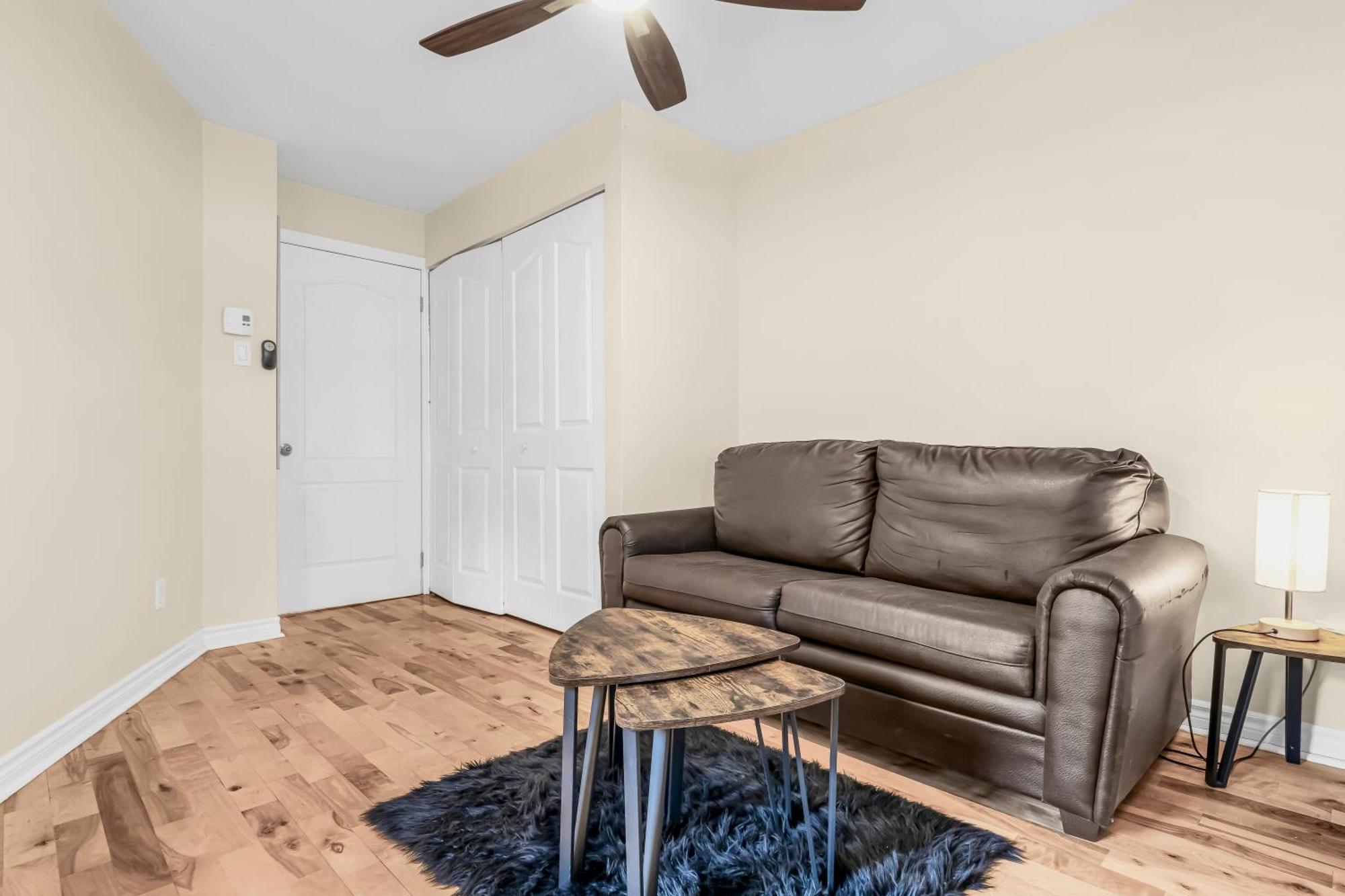 Beautiful 3-Bedrooms In Heart Of Plateau Mont-Royal Montréal Exterior foto