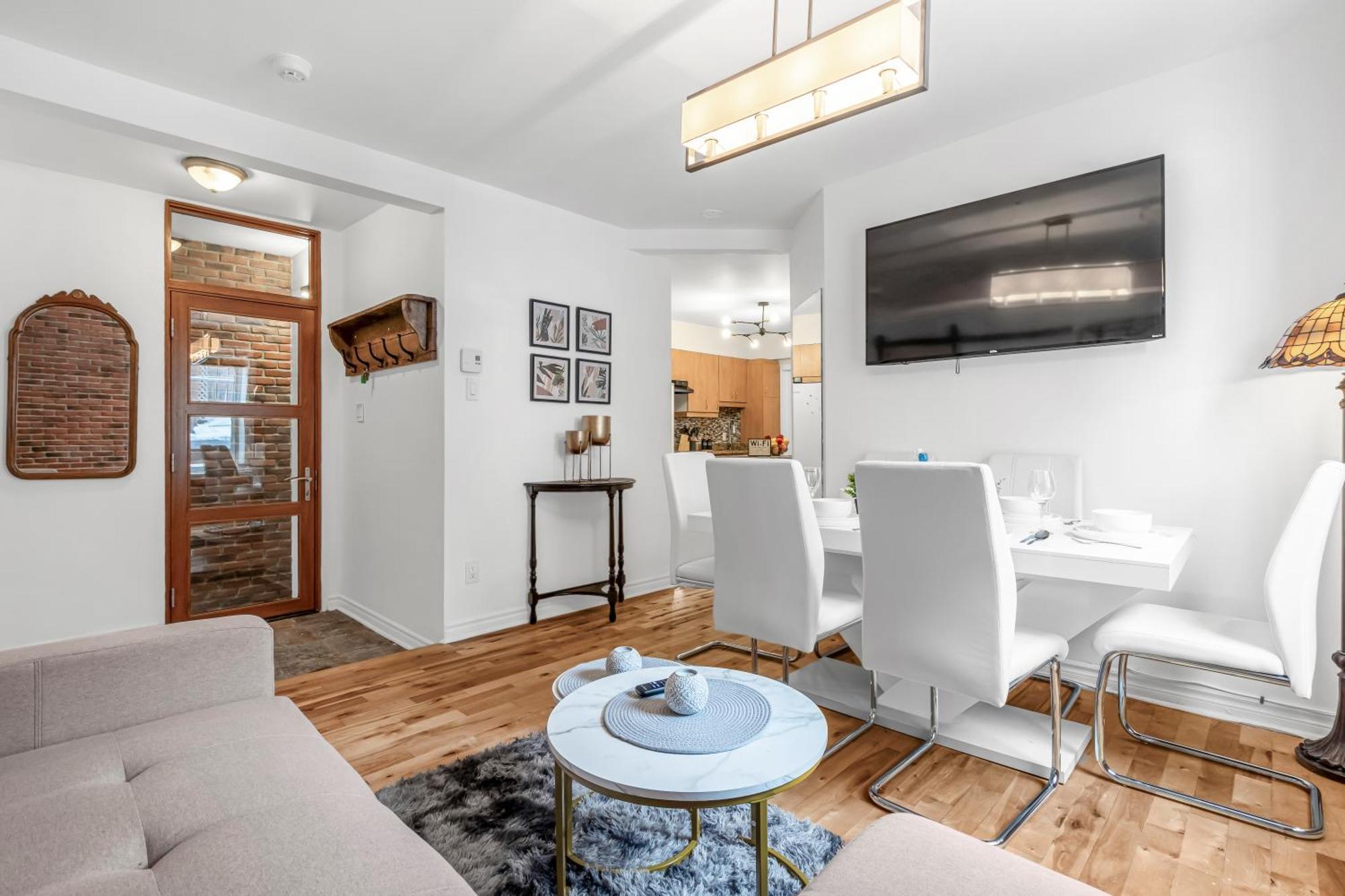Beautiful 3-Bedrooms In Heart Of Plateau Mont-Royal Montréal Exterior foto